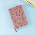 Rosa Plüsch-Notizbuch mit bunten Pailletten-Stickereien und integriertem Lesezeichen - A5 Linierte Seiten / Paillettenblume Altrosa