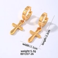 Orecchini a croce d'oro lucido con dimensioni precise 3,3 cm di lunghezza e peso 5,3 g - Stile Ciondolo a Croce Stretta (E01357-26)