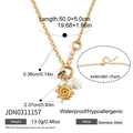 Détail du collier en acier doré avec pendentif soleil, perle et maillons de chaîne réglables - Style Pendentif Soleil en Spirale avec Perle (JDN0311157)