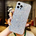 Vista detallada de la funda para teléfono de resina epoxi con purpurina y gran protección. - iPhone 7/8 / Blanco