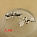 Vintage silver alloy bow tie pendant connectors with double loops for DIY jewelry making - A1005-21*10MM Antique Silver