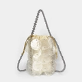 Handgefertigte Eimer-Tasche mit perlmuttweißen Pailletten, Metallperlenkette und goldenem Kordel - Vertikal / Silber