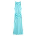 Robe mi-longue élégante en satin bleu d'eau avec col bénitier et design dos nu - Bleu Glace