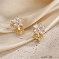 Irregular pearl flower earrings in gold with clover design, measuring 20.6mm by 12.3mm - Gold Flower