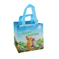 Sac cadeau de Pâques bleu en intissé avec motif de lapin, œufs et texte Happy Easter - XH40-Horizontal