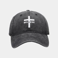 Dettaglio del cappello da baseball in cotone lavato con croce e stampa BELIEVE - Nero