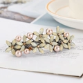 Fermaglio per capelli a fiore rosa e verde con petali di cristallo opaco e perle - Stile 3 / Champagne