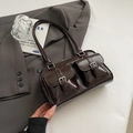 Borsa sottobraccio lucida marrone scuro retrò con doppie tasche frontali per stile autunno - Senza Ciondolo / Caffè scuro