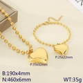 Set di gioielli in acciaio inossidabile dorato con ciondoli a cuore, collana e bracciale - Bracciale con Perline a Cuore (KB203571-Z) / Oro