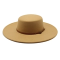 Detail of camel wool felt boater hat featuring a brown leather band with metal buckle - Size M (56-58cm) / Camel