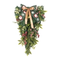 Weihnachtliche Tropfen-Deko mit Kiefernnadeln, roten Beeren und festlicher Satinschleife - Eukalyptus PE Rote Beere Tränentropfen-Swag