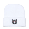 Witte wintergebreide muts met zwart tijgerhoofd borduursel en rode details - M (56-58cm) / Wit