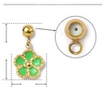 Dettaglio del ciondolo a fiore in smalto verde con dimensioni e funzione di tappo in gomma - Fiore Verde