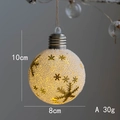 Weihnachtskugel mit goldenen Schneeflocken und weißen Schaumperlen, Größe 10x8 cm - Weißer Schneeflocken-Stil (A)