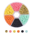 Set da 6 scomparti di perline gialle e rosa per la creazione di braccialetti fai da te - Serie Anni d'Oro (3mm) / 1900pz/Scatola