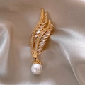 Elegant gold leaf brooch with marquise zircons and a white pearl drop on silk - 383# Wheat Ear