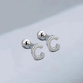 Orecchini a perno lettera C in acciaio inossidabile argento con chiusura a sfera - Lettera C (T55662) / Argento