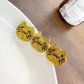Sparkling gold glitter acetate hair clip with three cute cat head designs for women - 6.5cm / Gold