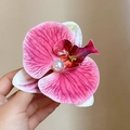 Pink and white gradient orchid hair clip featuring a central pearl accent decoration - Magenta Butterfly Orchid