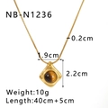 Détail macro du pendentif oeil de tigre plaqué or 18 carats avec dimensions - Style Œil de Tigre (NB-N1236)