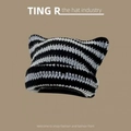 Cat ear beanie with black and white horizontal stripes in thick knit style - One Size / Striped Black Grey