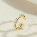 Detailansicht des 14K vergoldeten offenen Rings mit Emaille-Augen und Zirkonia - Königsblau