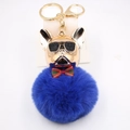 Dettaglio portachiavi bulldog francese creativo con pompon blu reale e finitura dorata - Blu Zaffiro