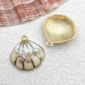Enamel seashell pendant with starfish and pearl for DIY jewelry making - 20x21mm Large Shell / Nude