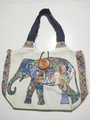 Ethno-Stofftasche aus Canvas mit bunt besticktem Elefanten und einem Holzknopf-Verschluss - Stil 62-Bunter Elefanten-Canvas