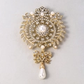 Golden luxury crystal brooch with white pearls and a water drop pendant design - XD7208-1-Gold Pearl Bow Crown