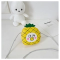 Vista detallada del bolso de piña amarilla para niños con cara de pato y hojas verdes - Amarillo