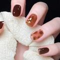 Short square amber marble press-on nails with gold foil accents and dark brown finish - Amber Gold Foil Tortoiseshell Style (JP1459)