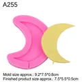 Stampo in silicone per lecca-lecca a forma di luna rosa con misure e campione giallo - Stile Luna Liscia / Rosa