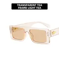 Retro-Rechteck-Sonnenbrille in transparentem Teebraun mit goldenen Bienenakzenten - Transparenter Tee / Heller Tee