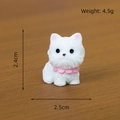 Miniatura figura de perrito blanco con babero rosa para micro paisaje DIY 2,4cm - Westie
