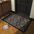 Vintage geometric pattern entrance mat in black and beige for entryway home decor - 50x80cm / Ivy
