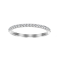Elegante anillo de media eternidad en acabado plateado con pavé de diamantes redondos - US 5 / Abril Blanco - Plata