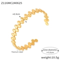 Details zu den Maßen und Produktdaten des 18K vergoldeten Titanstahl-Armreifs im Bild - Ovales Wellenförmiges Geometrisches Offenes Design (Z116)