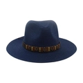 Chapeau fedora en paille bleu marine avec ruban marron, perles en bois et clous - Taille unique / Chapeau de Paille Bleu Marine (Bande en Cuir Café)