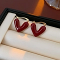 Pendientes de corazón rojo Ankara con detalles dorados en un estuche de joyería - Hebilla de Oreja de Corazón de Esmalte (5#)
