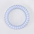 Elastico per capelli a spirale blu e bianco crema, design a corda di telefono - Sfumatura Blu e Bianco