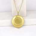 Engraved gold circular locket necklace with vintage floral pattern on stainless steel - Concave Pattern Round/Gold