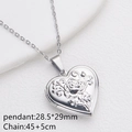 Pendentif coeur en acier inoxydable argenté avec gravure rose et détails de taille - Couleur Acier Rose