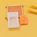 Silikonform mit Blumen- und Schleifenmotiv für handgemachte Seifen und Bastelarbeiten - Rechteckiger Blumen-Geschenkbox-Stil (2)