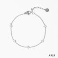 Delicato bracciale in acciaio inossidabile argento con cinque zirconi tondi e chiusura a moschettone - Cavigliera d'Argento (A683)