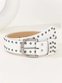 Dettaglio cintura punk Y2K bianca con due file di borchie argento e fibbia metallo - 3,8 cm di Larghezza / 103 cm di Lunghezza / Bianco
