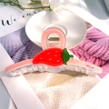 Pince à cheveux fraise rose translucide avec ressort doré et détail de texte Nice - Style Ruban Motif Fraise / Ruban Fraise