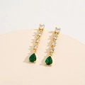 Eleganti orecchini a goccia dorati con zirconi e una pietra preziosa verde a forma di pera - Oro con Zirconi Verdi