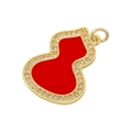 Dettaglio di un ciondolo a forma di zucca placcato oro con smalto rosso e cristalli - 1 pezzo / Zucca Rossa