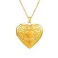 Dettaglio di un medaglione a cuore dorato con motivi floreali vintage in rilievo - Stile Cuore nel Cuore in Rilievo N. 9 (MS-528J) / Oro